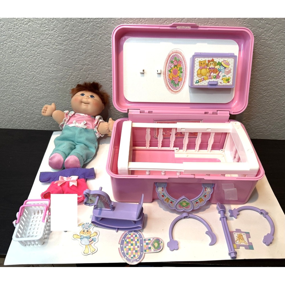 Mattel Cabbage Patch Kids 1995 Love N Go Nursery Carrying Case Baby Doll Set